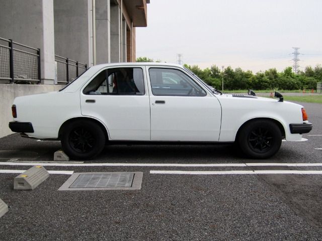ISUZU GEMINI SEDAN 1983 Image 31
