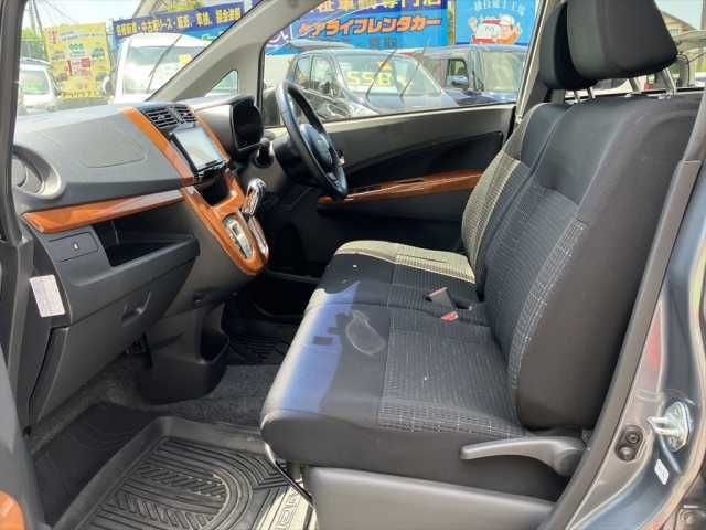 DAIHATSU MOVE CUSTOM 2014 Image 31