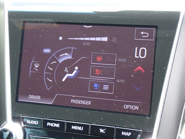 TOYOTA CROWN SEDAN HYBRID 2019 Image 31