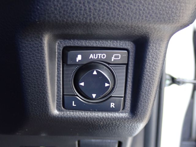 TOYOTA CROWN SEDAN HYBRID 2019 Image 31