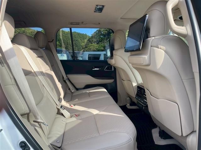 TOYOTA LANDCRUISER WAGON 2024 Image 31