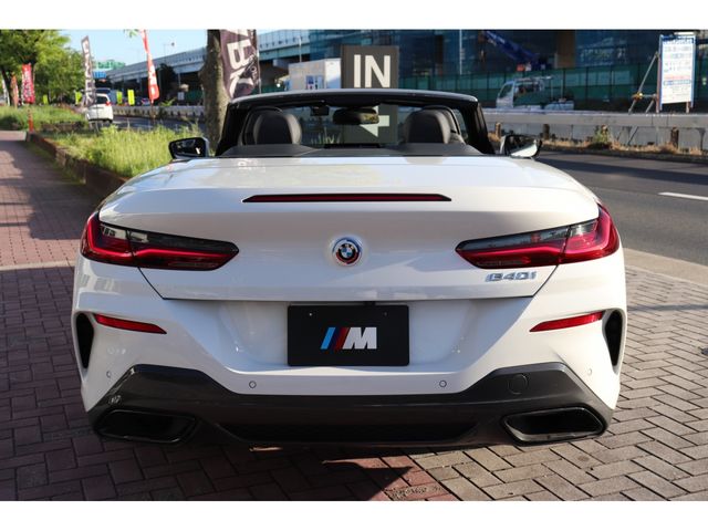 BMW 8SERIES OPEN 2022 Image 31