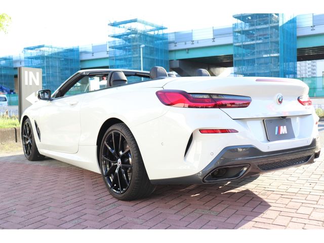BMW 8SERIES OPEN 2022 Image 31