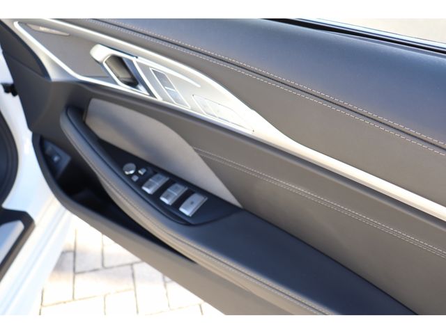 BMW 8SERIES OPEN 2022 Image 31