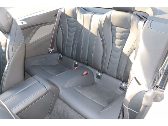 BMW 8SERIES OPEN 2022 Image 31