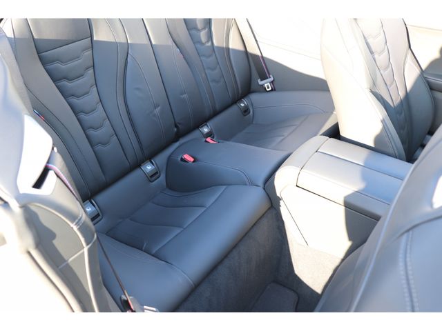 BMW 8SERIES OPEN 2022 Image 31