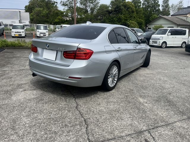 BMW 3SERIES SEDAN 2014 Image 31