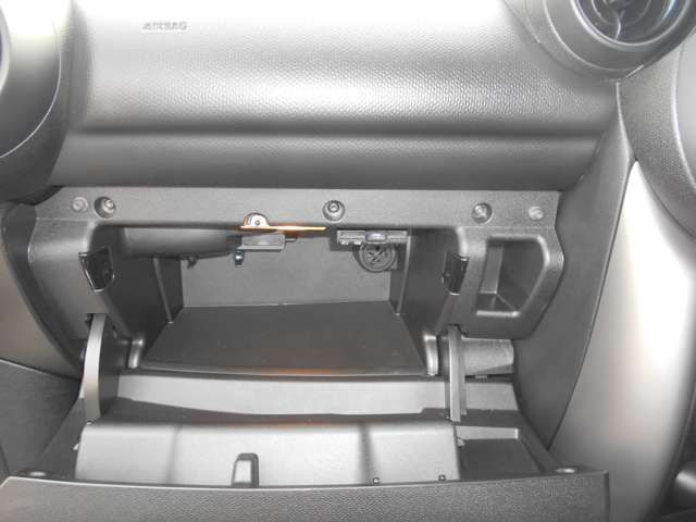 BMW MINI COOPER CROS 2014 Image 31