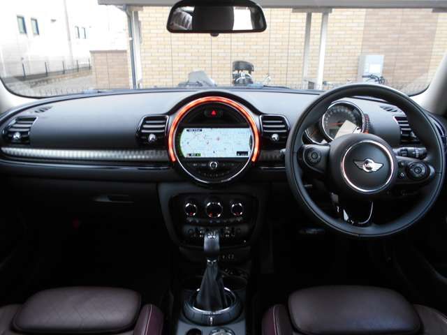 BMW MINI COOPER S CL 2015 Image 31