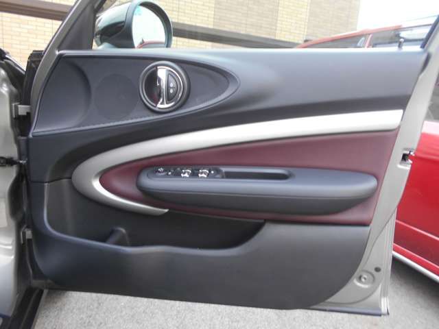 BMW MINI COOPER S CL 2015 Image 31