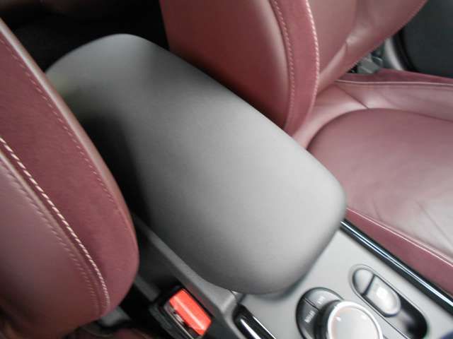 BMW MINI COOPER S CL 2015 Image 31