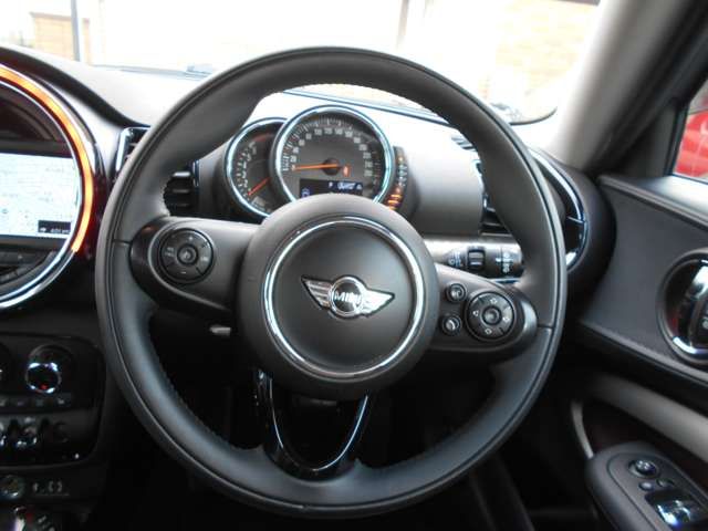 BMW MINI COOPER S CL 2015 Image 31