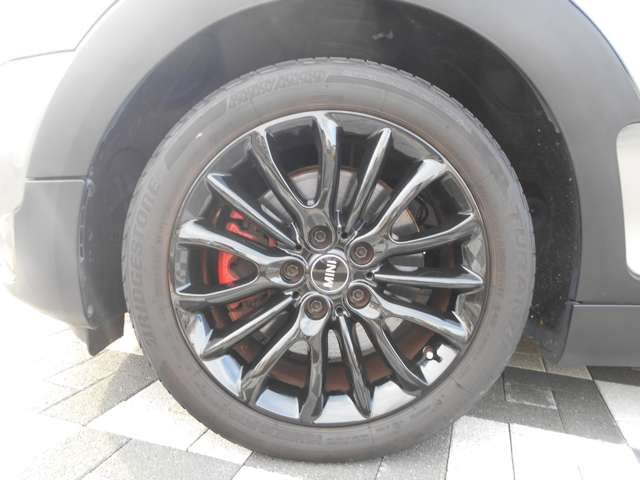 BMW MINI COOPER S CL 2015 Image 31