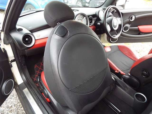 BMW MINI OPEN 2009 Image 31