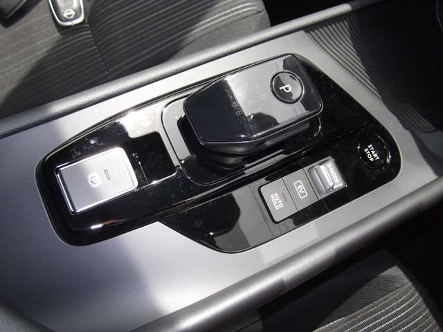 NISSAN NOTE 4WD 2024 Image 31