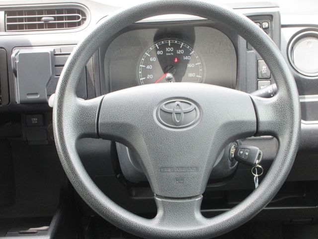 TOYOTA PROBOX VAN 4WD 2019 Image 31