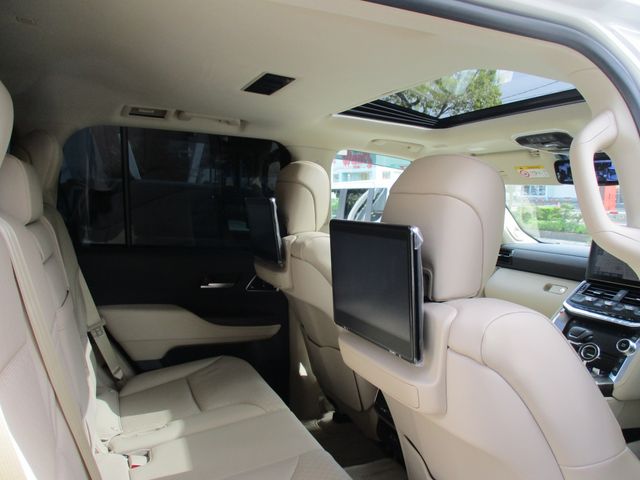 TOYOTA LANDCRUISER WAGON 2023 Image 31