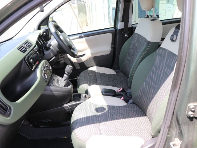 FIAT PANDA 2015 Image 31