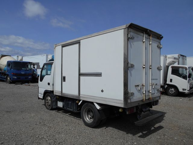 ISUZU ELF 2006 Image 31