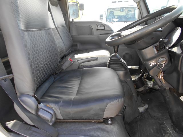 ISUZU ELF 2006 Image 31