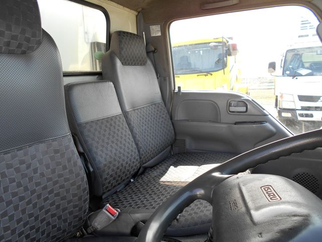 ISUZU ELF 2006 Image 31