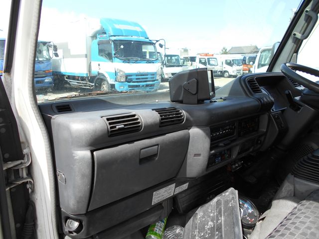 ISUZU ELF 2006 Image 31