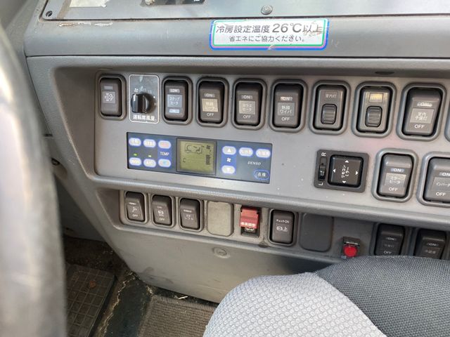 ISUZU GALA 2011 Image 31