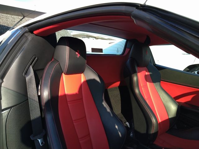 FERRARI 458 SPIDER 2015 Image 31