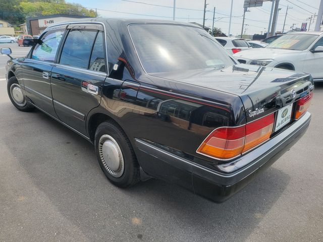 TOYOTA CROWN SEDAN 1996 Image 31