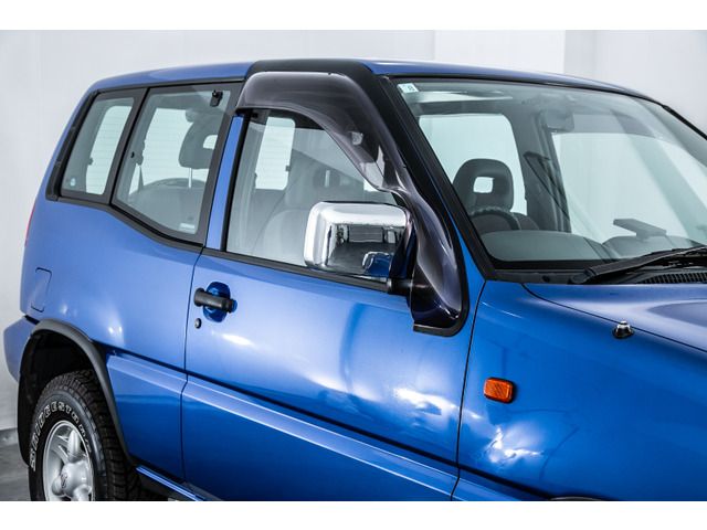 NISSAN MISTRAL 1996 Image 31