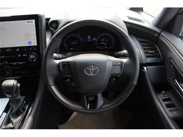 TOYOTA ALPHARD 2025 Image 31
