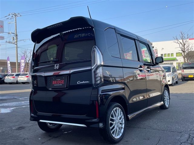 HONDA N BOX CUSTOM 4WD 2023 Image 31
