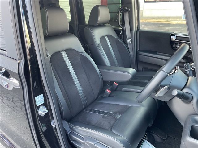 HONDA N BOX CUSTOM 4WD 2023 Image 31