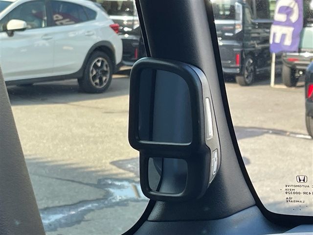 HONDA N BOX CUSTOM 4WD 2023 Image 31