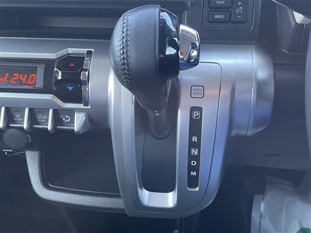 SUZUKI XBEE 4WD 2018 Image 31