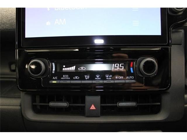 TOYOTA SIENTA HYBRID 2023 Image 31