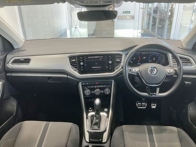 VOLKSWAGEN T-ROC 2022 Image 31