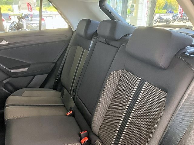 VOLKSWAGEN T-ROC 2022 Image 31