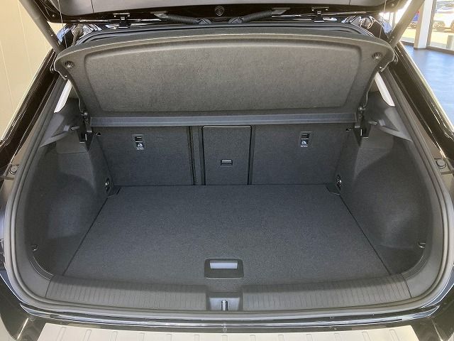 VOLKSWAGEN T-ROC 2022 Image 31
