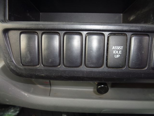 TOYOTA DYNA 2016 Image 31