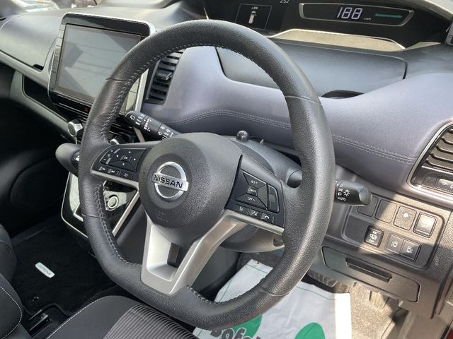 NISSAN SERENA  S-HYBRID 4WD 2020 Image 31