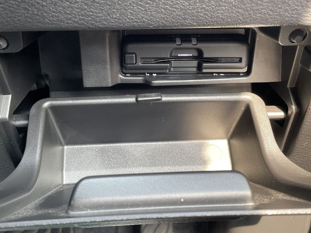 NISSAN SERENA  S-HYBRID 4WD 2020 Image 31