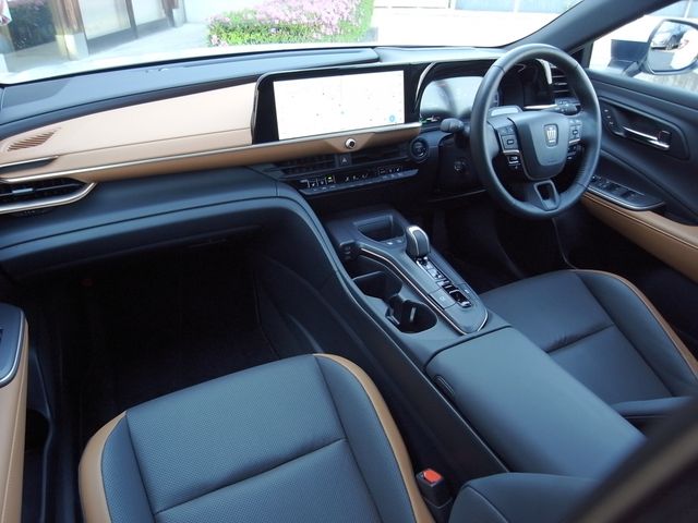 TOYOTA CROWN CROSSOVER 2022 Image 31