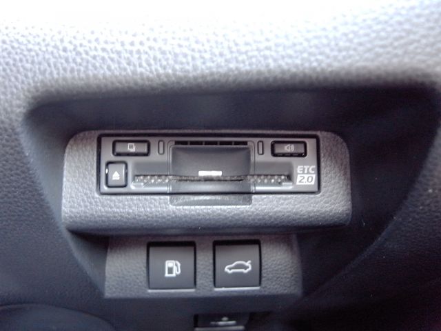 TOYOTA CROWN CROSSOVER 2022 Image 31