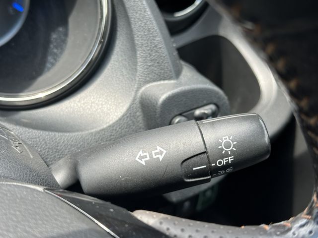 HONDA FIT SHUTTLE HYBRID 2011 Image 31