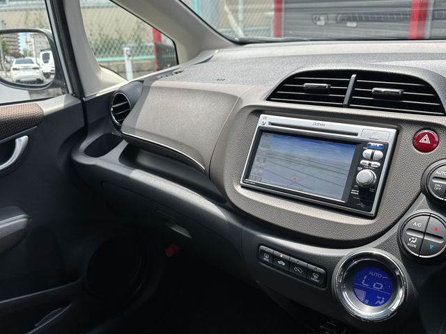HONDA FIT SHUTTLE HYBRID 2011 Image 31