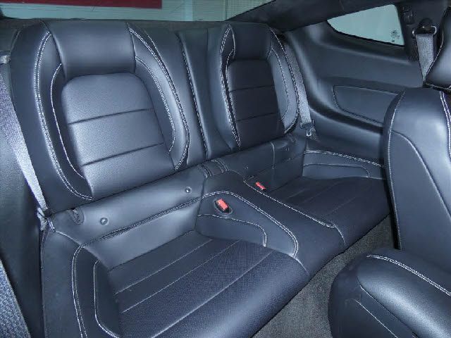 FORD MUSTANG 2015 Image 31