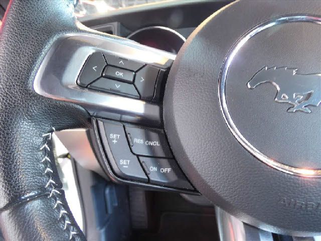 FORD MUSTANG 2015 Image 31