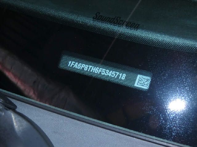 FORD MUSTANG 2015 Image 31