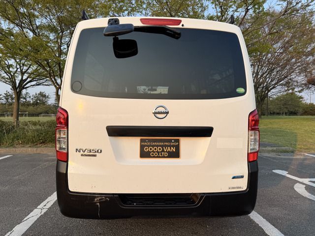 NISSAN NV350 CARAVAN 4WD 2014 Image 31